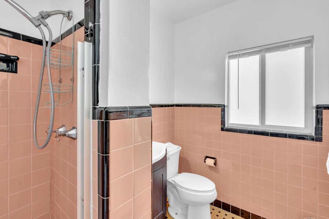 Sea Angel Hotel Beverley Beach Екстериор снимка